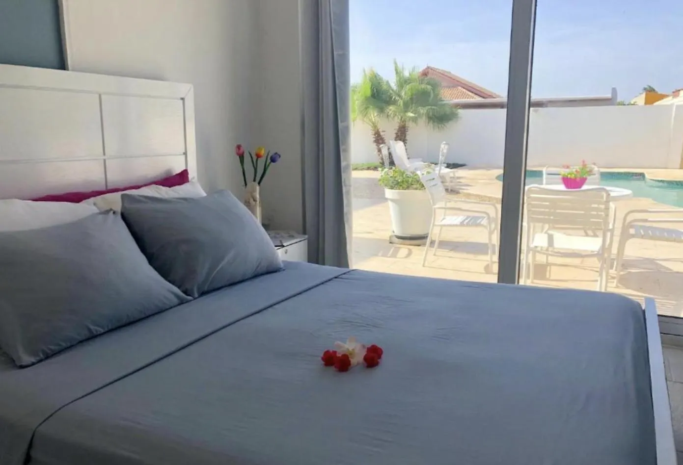 Genesis Apartments Palm Beach 0*,  Aruba