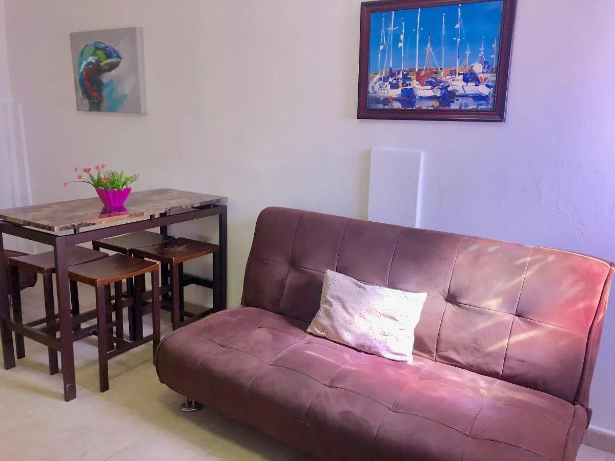 Genesis Apartments Palm Beach